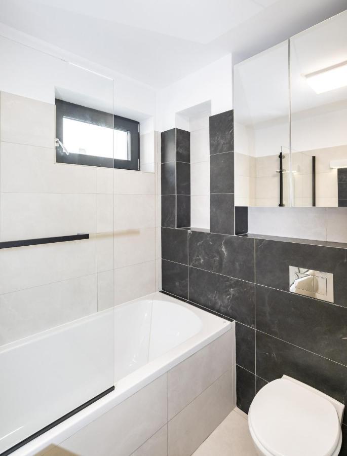 Central Apartment Diamond Bukarest Eksteriør billede
